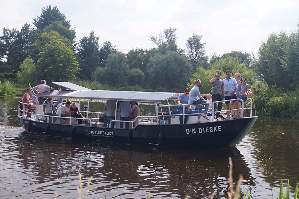 elektrische rondvaartboot D'n Dieske in Den Bosch